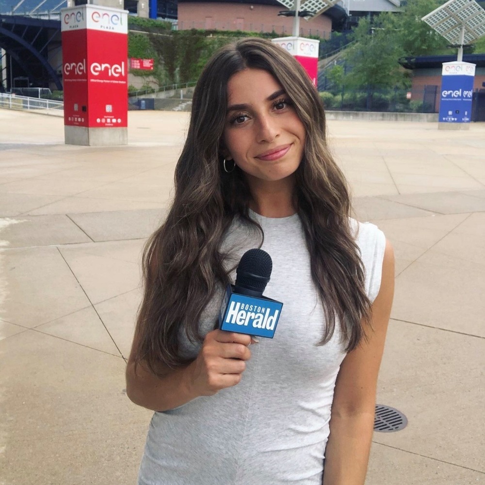 Meet your Posher, Alexi